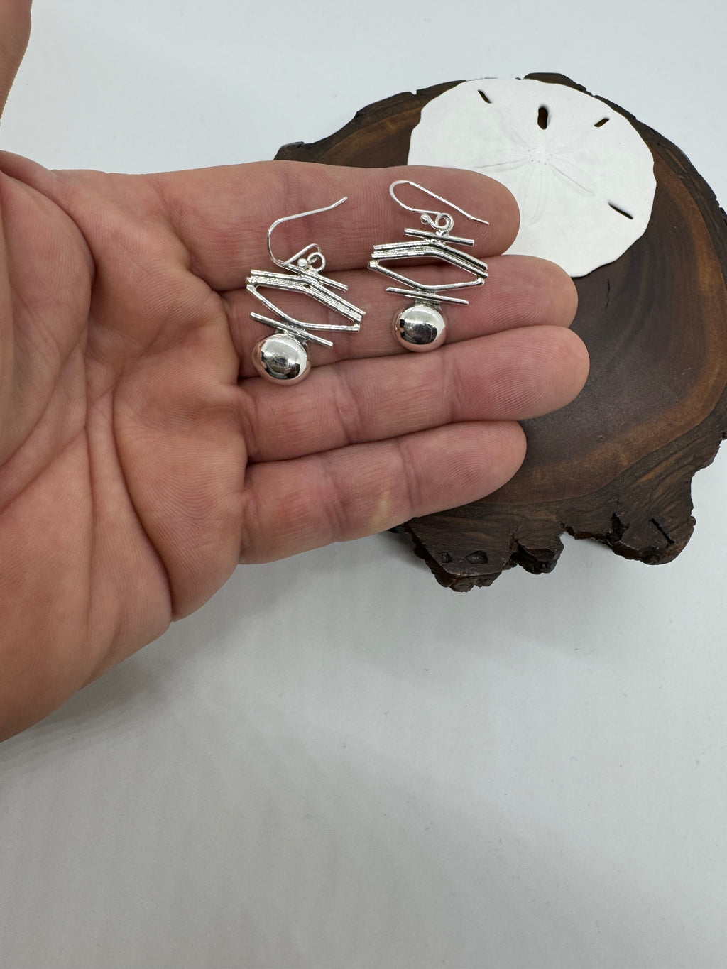 Cassidy drops silver earring