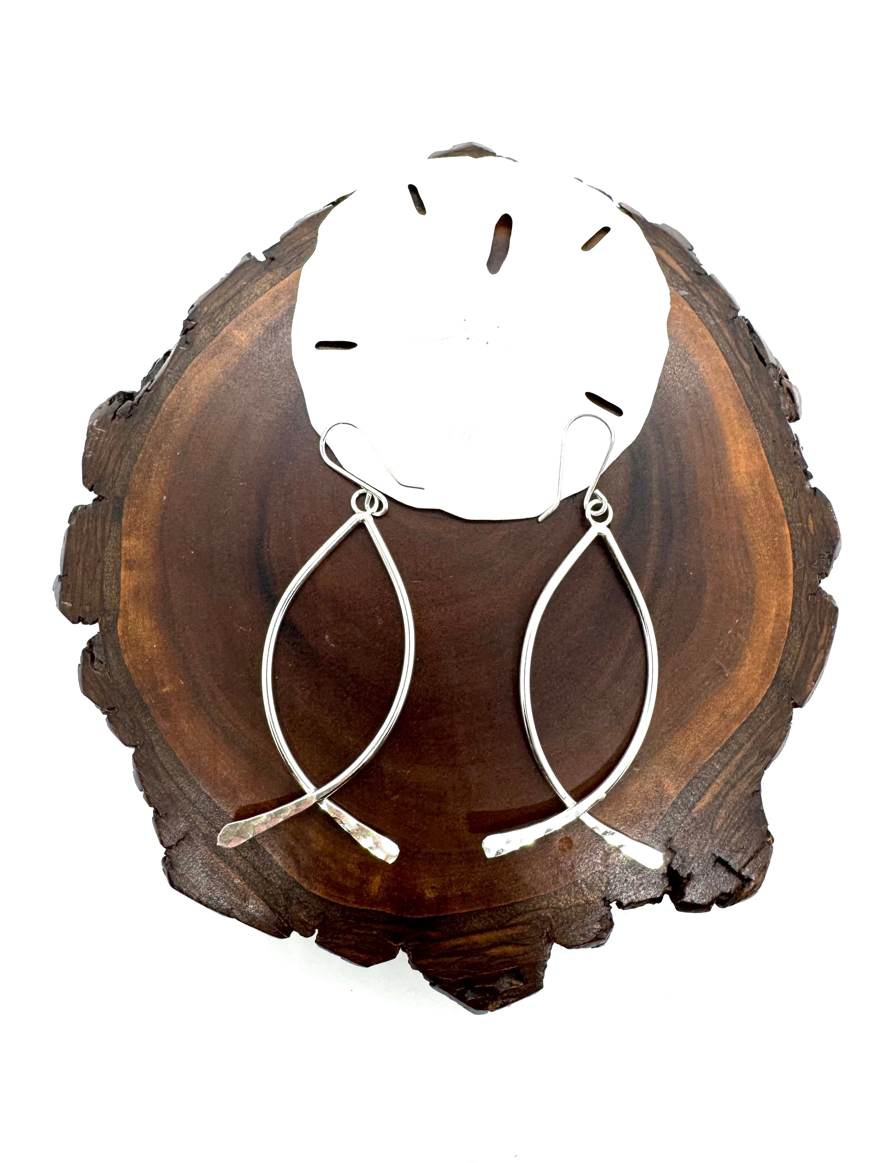 Fish hanging earrings