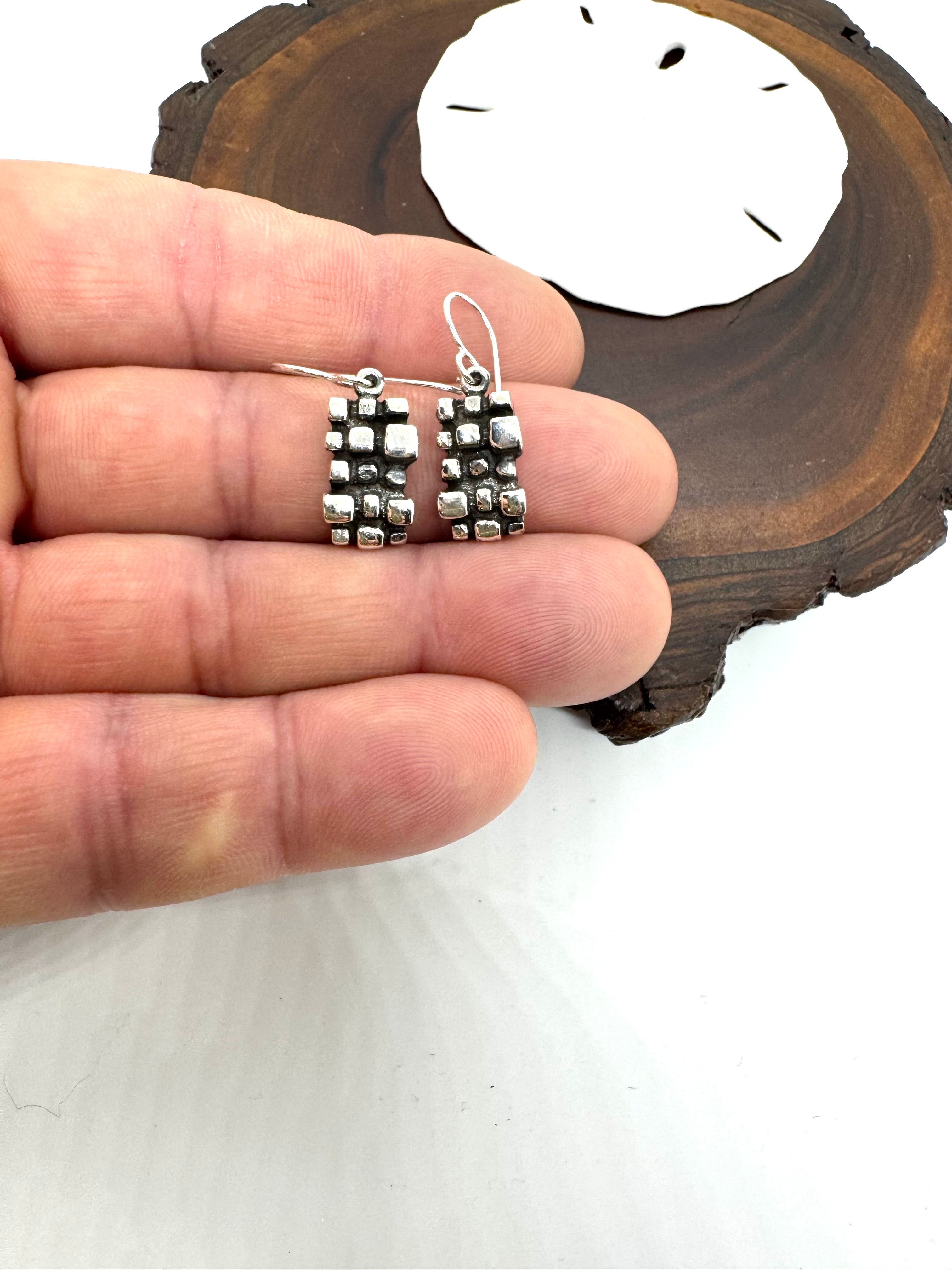 Silver nugget hanging earrings
