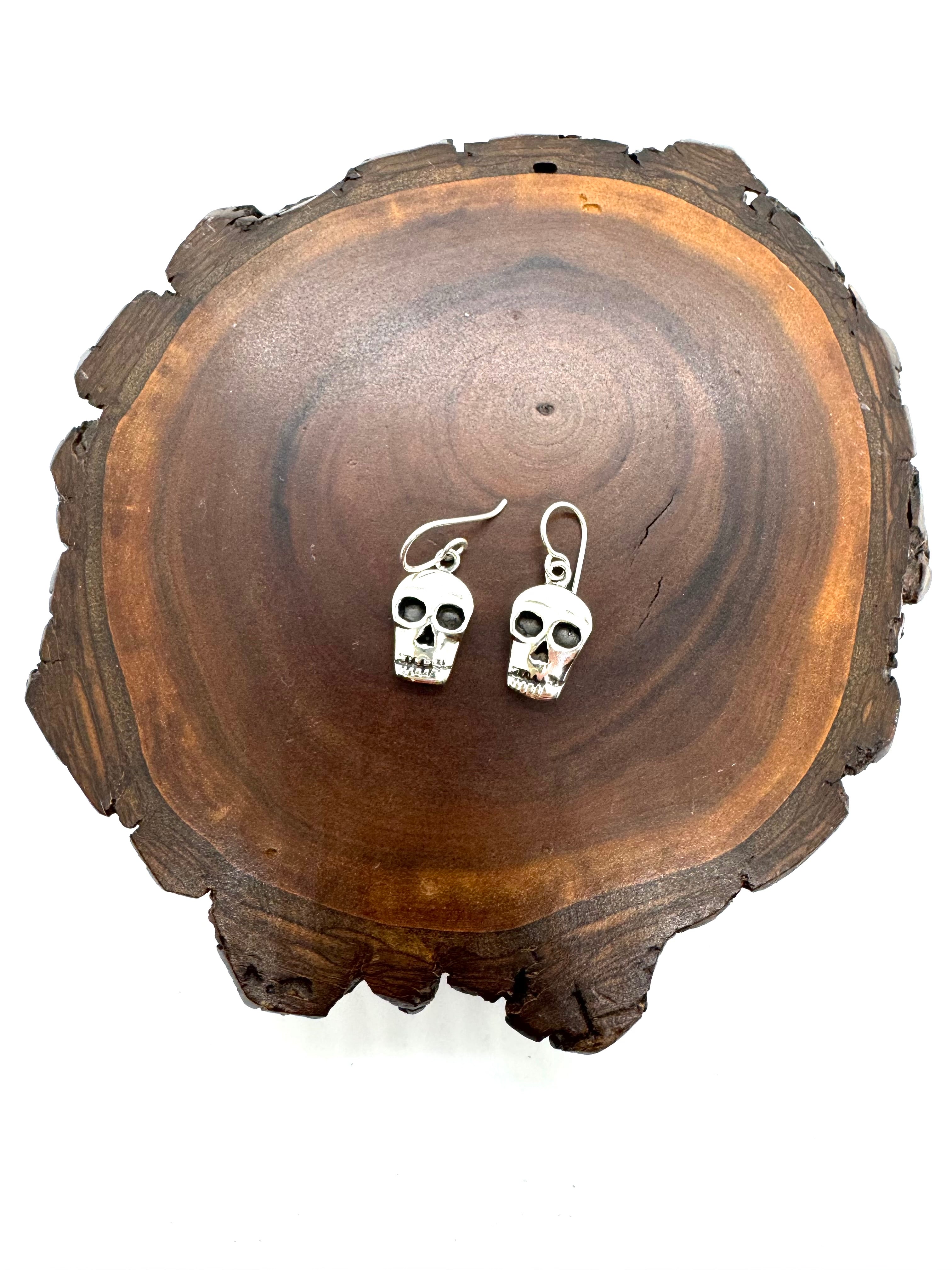 Skull sterling silver earrings