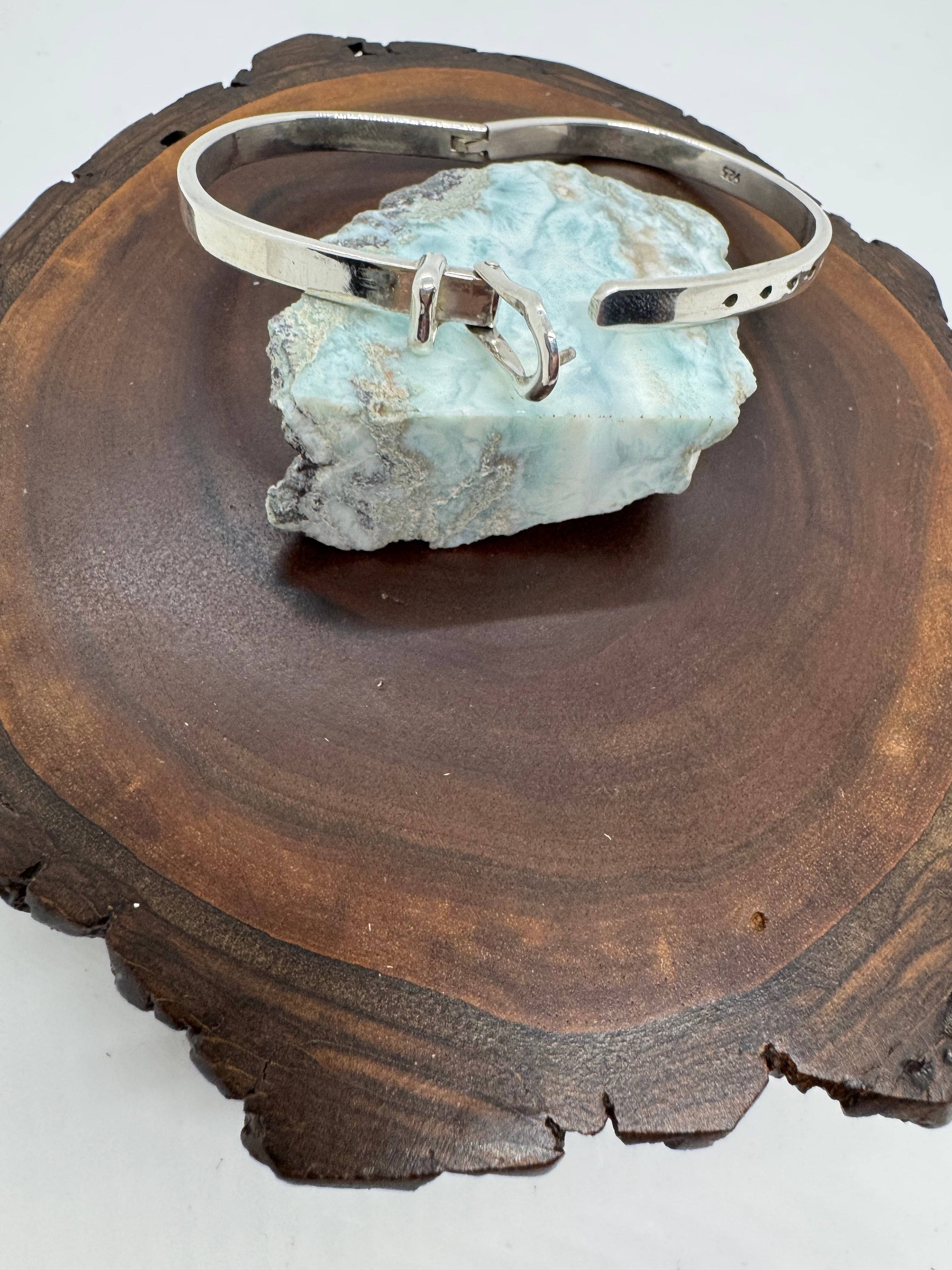 Belt buckle bracelet